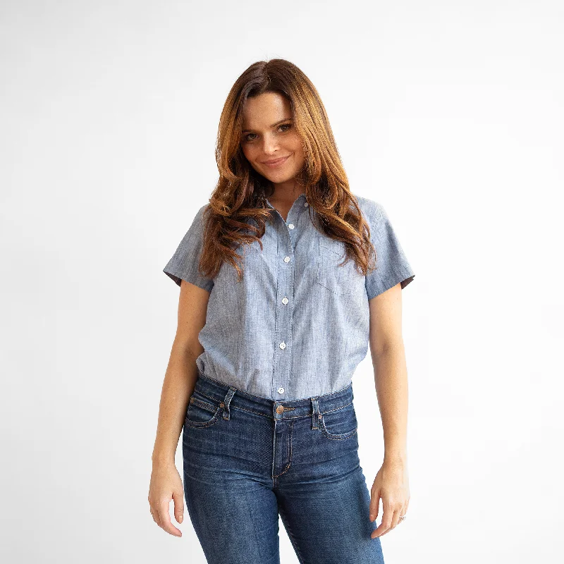 Women's Short Sleeve Blue Stretch Service Chambray