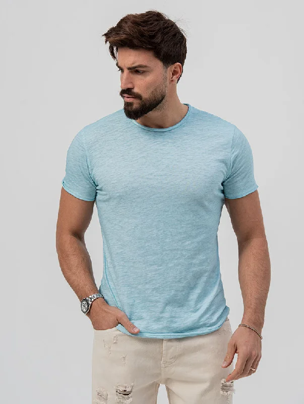 ELI T-SHIRT IN LIGHT BLUE