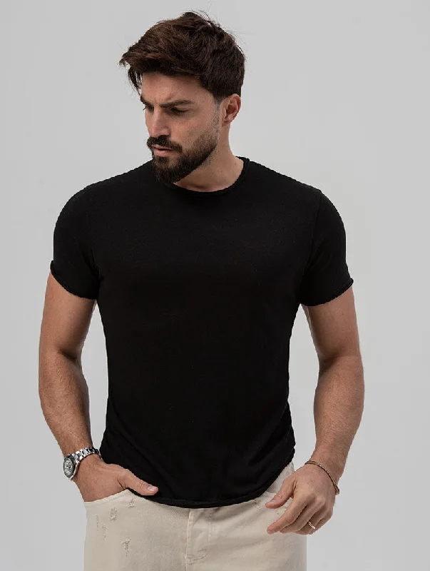 KIP BASIC T-SHIRT IN BLACK