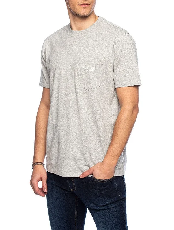 POCKET T-SHIRT IN LIGHT GREY